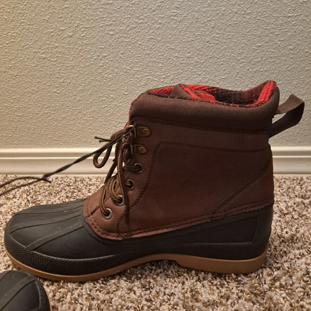 Eddie Bauer Men's Donner Duck Boots Brown Waterproof Plaid Lined‎ New Size 9